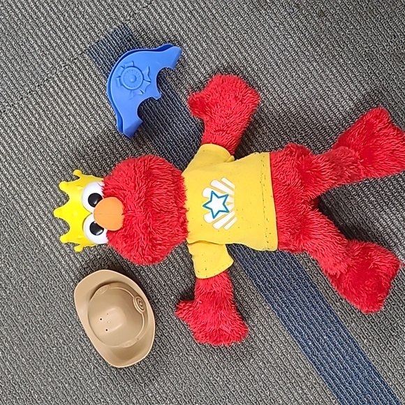 Let's Imagine Elmo
